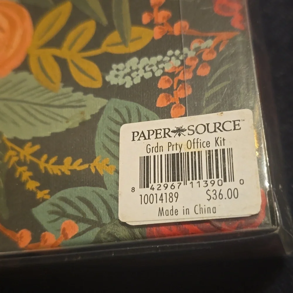 ♥️BUY 2 GET 1 FREE Paper Source Garden Party Office Kit, Retail $36.00 USD